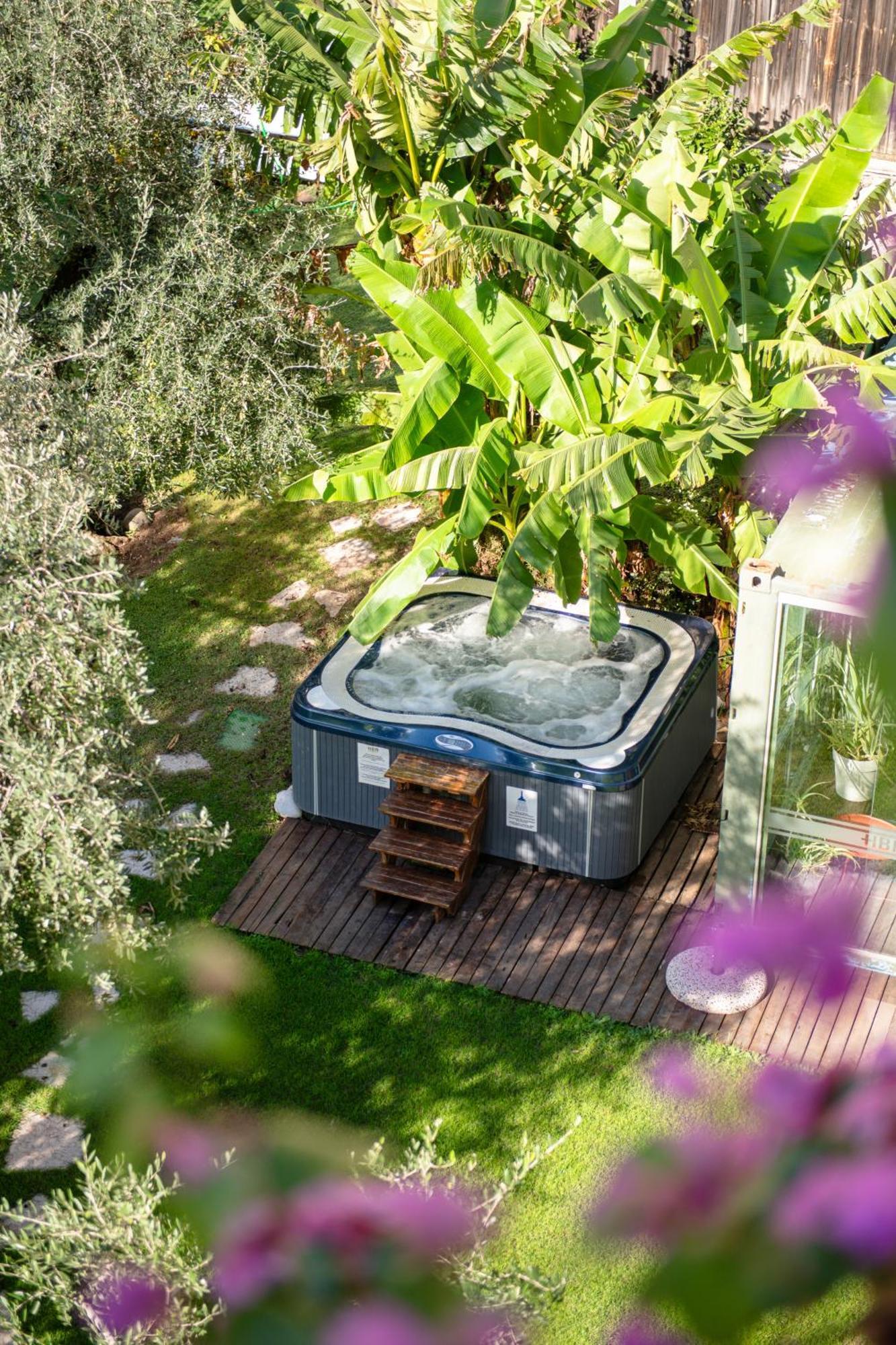 Hotel Baia Azzurra - Lake Front Torbole Sul Garda Extérieur photo