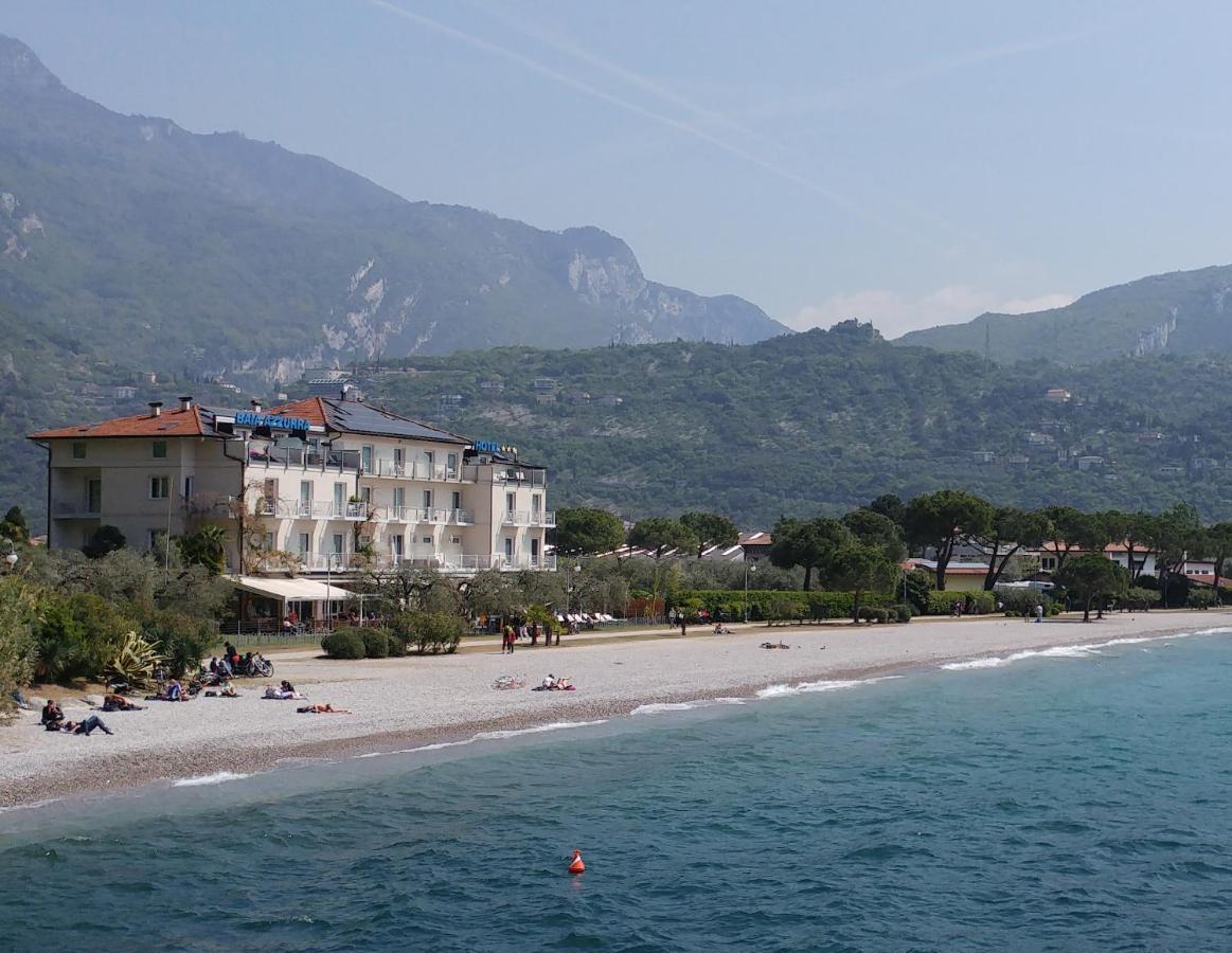 Hotel Baia Azzurra - Lake Front Torbole Sul Garda Extérieur photo